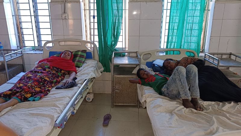 মসজিদের চাল আত্মসাতের অভিযোগ বিএনপি নেতার বিরুদ্ধে, প্রতিবাদ করায় মারপিটে আহত ৫